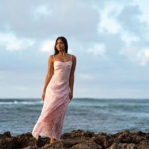 Meet your Posher, Asia